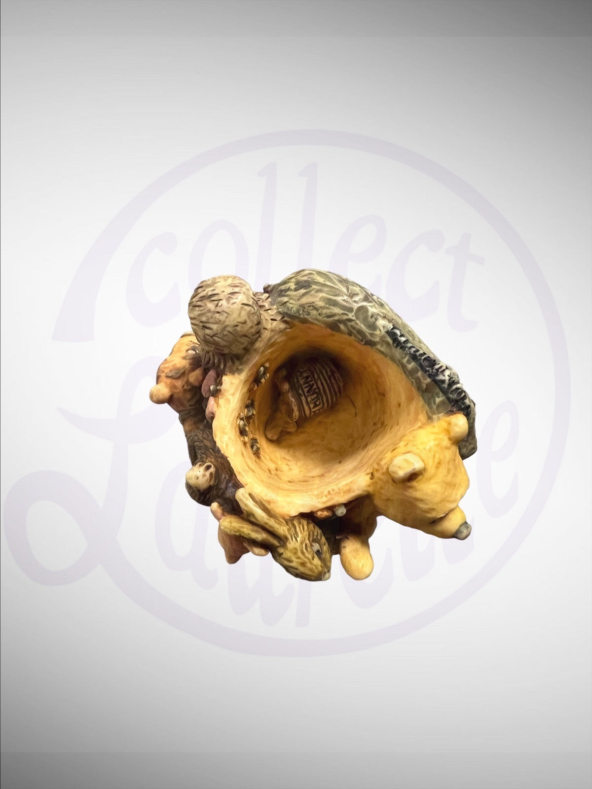 Harmony Kingdom Box - Disney Classic Pooh Figurine No Box 0889